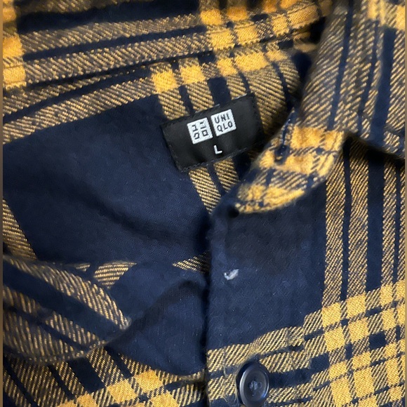 UNIQLO large flannel - Picture 4 of 4